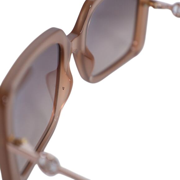 Marc Jacobs Square Oversized Womens Sunglasses - Beige / Brown - NWT - Picture 9 of 10